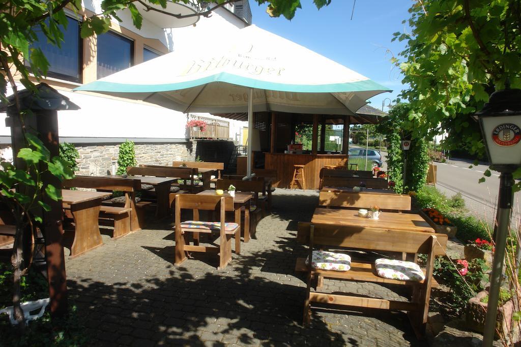 Hotel Zum Schleicher Kuckuck Exterior foto